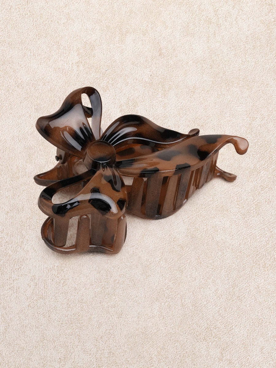 Coffee Leopard Shark Claw Hair Clip