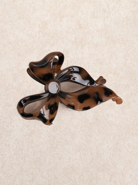 Coffee Leopard Shark Claw Hair Clip